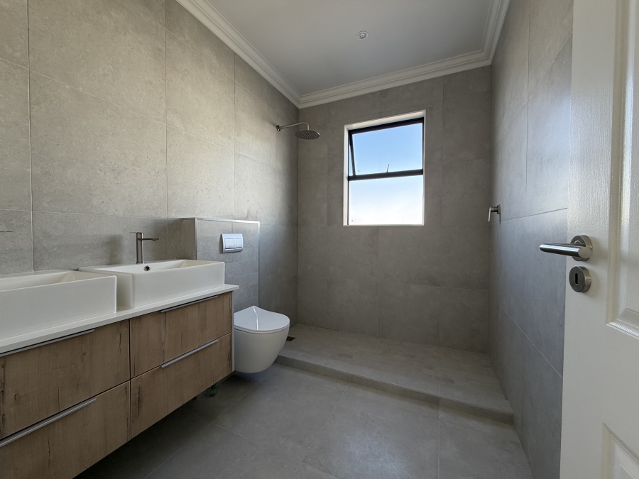 3 Bedroom Property for Sale in Sandown Western Cape